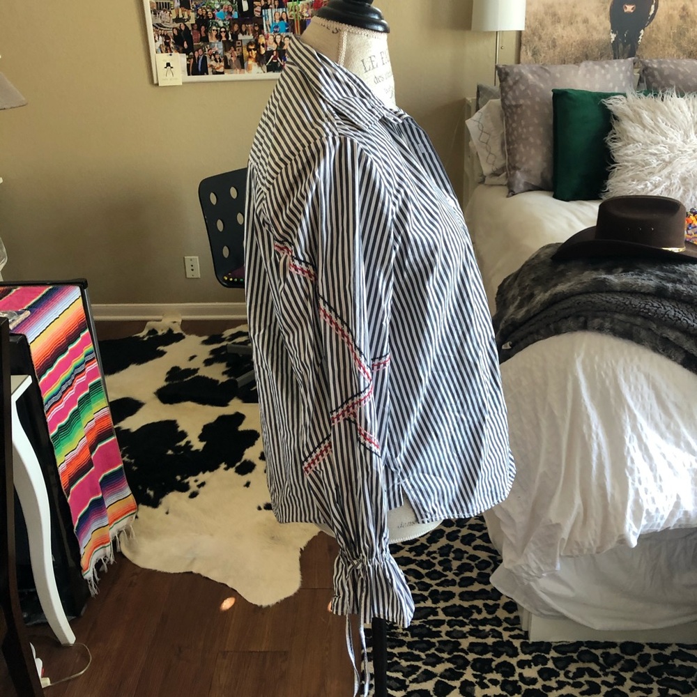 Gap button down blouse - Picture 3 of 5